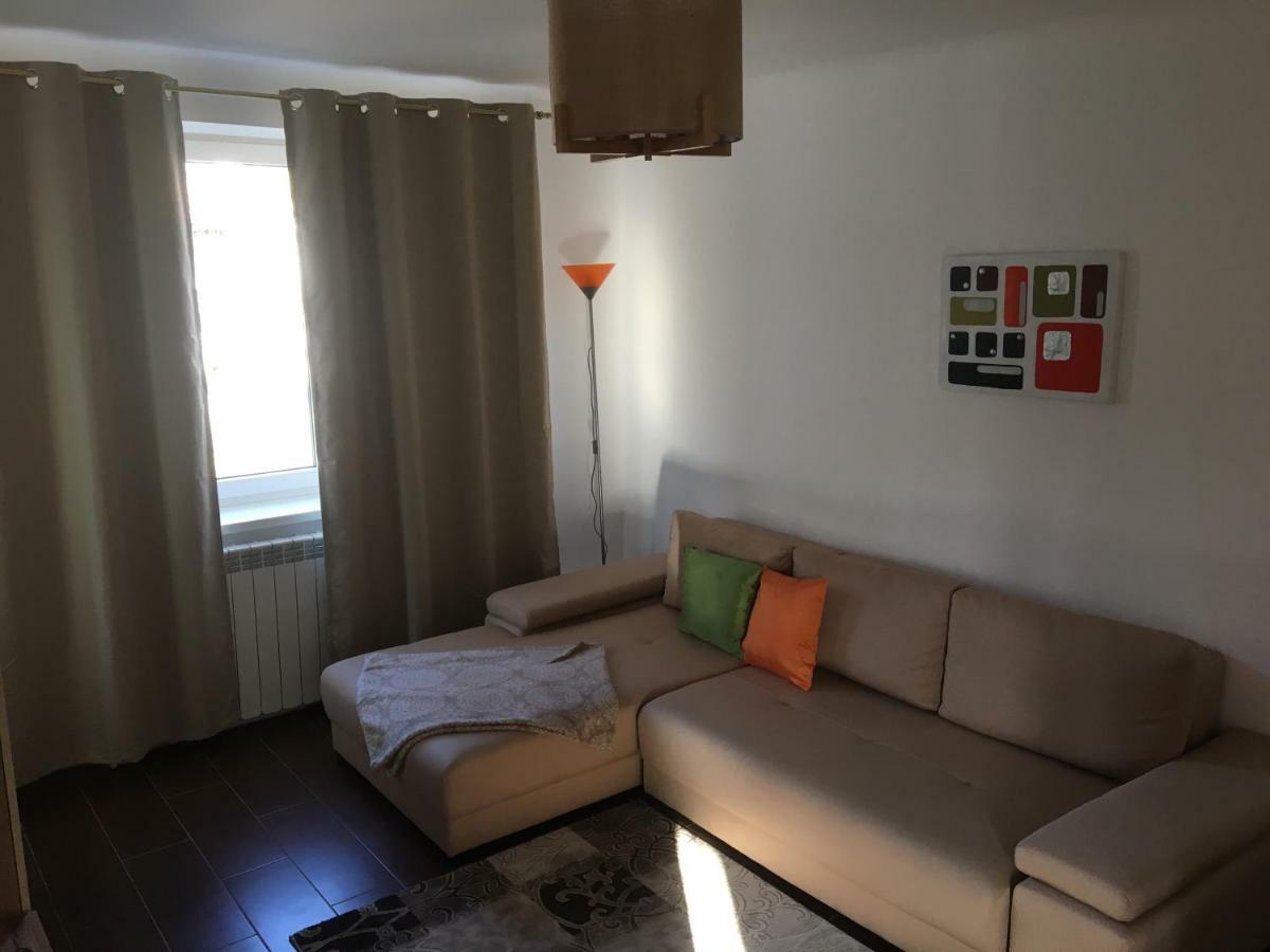 Central Home Piatra Neamţ 外观 照片